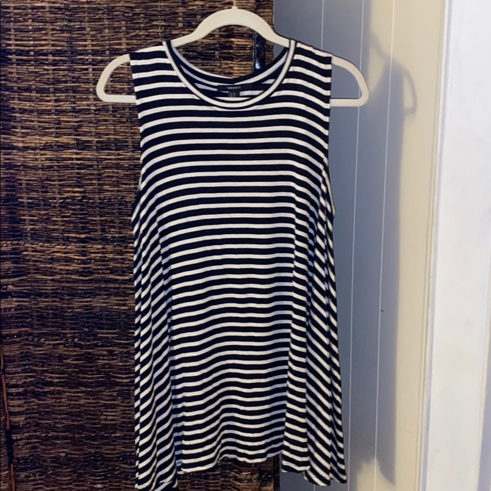 Black and white stripe trapeze tunic
